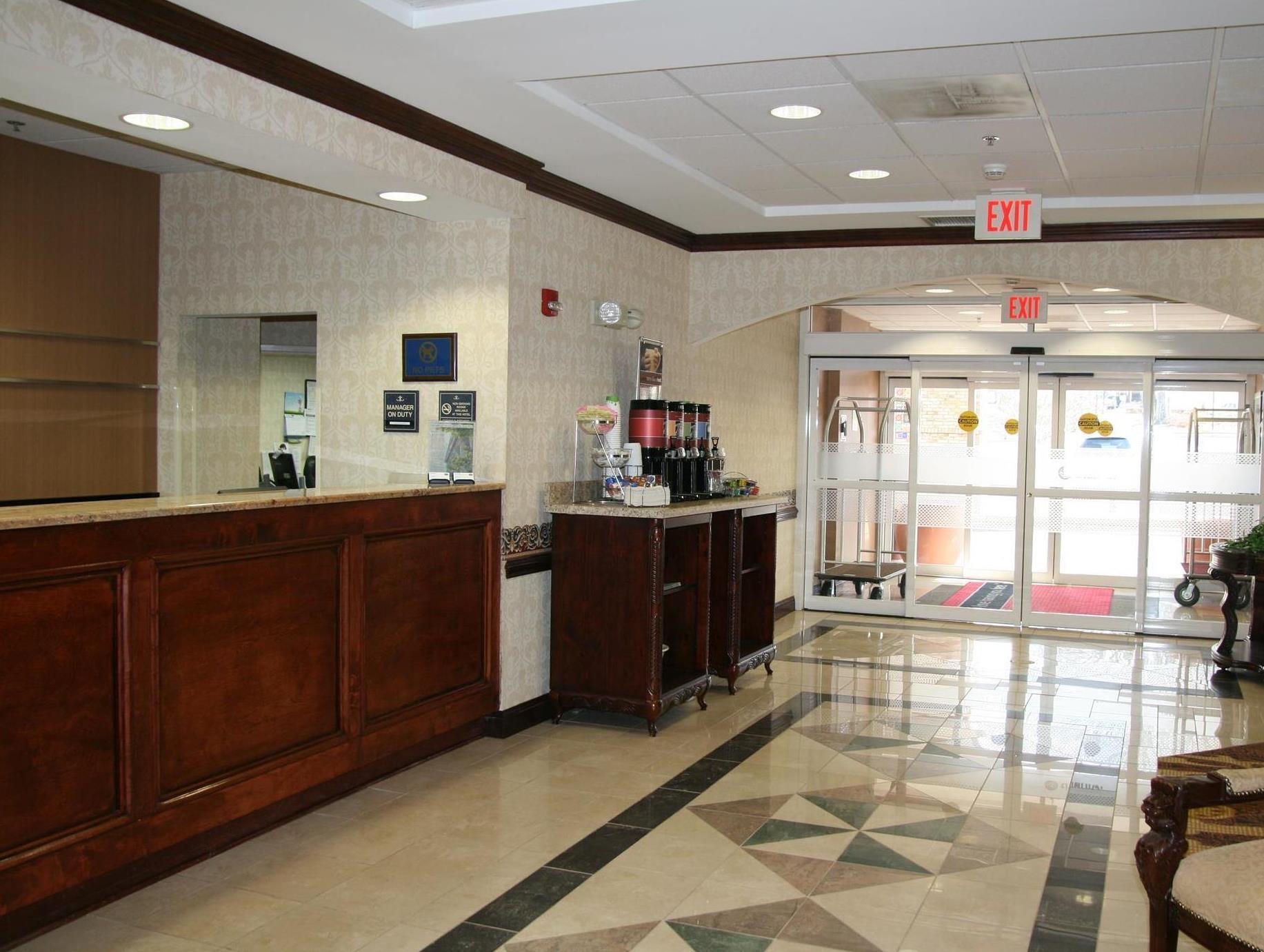 Hampton Inn Newberry Opera House Bagian luar foto
