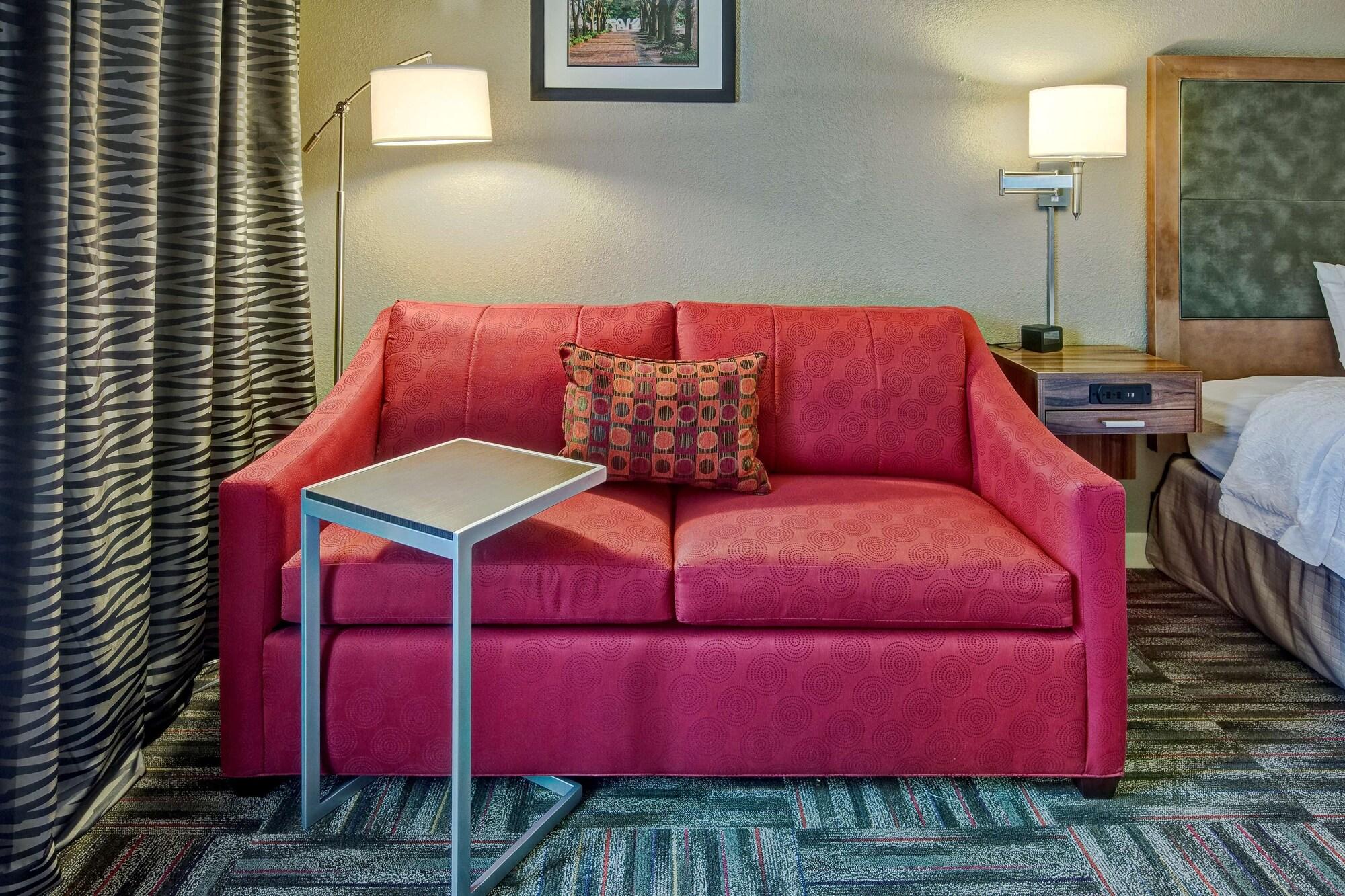 Hampton Inn Newberry Opera House Bagian luar foto